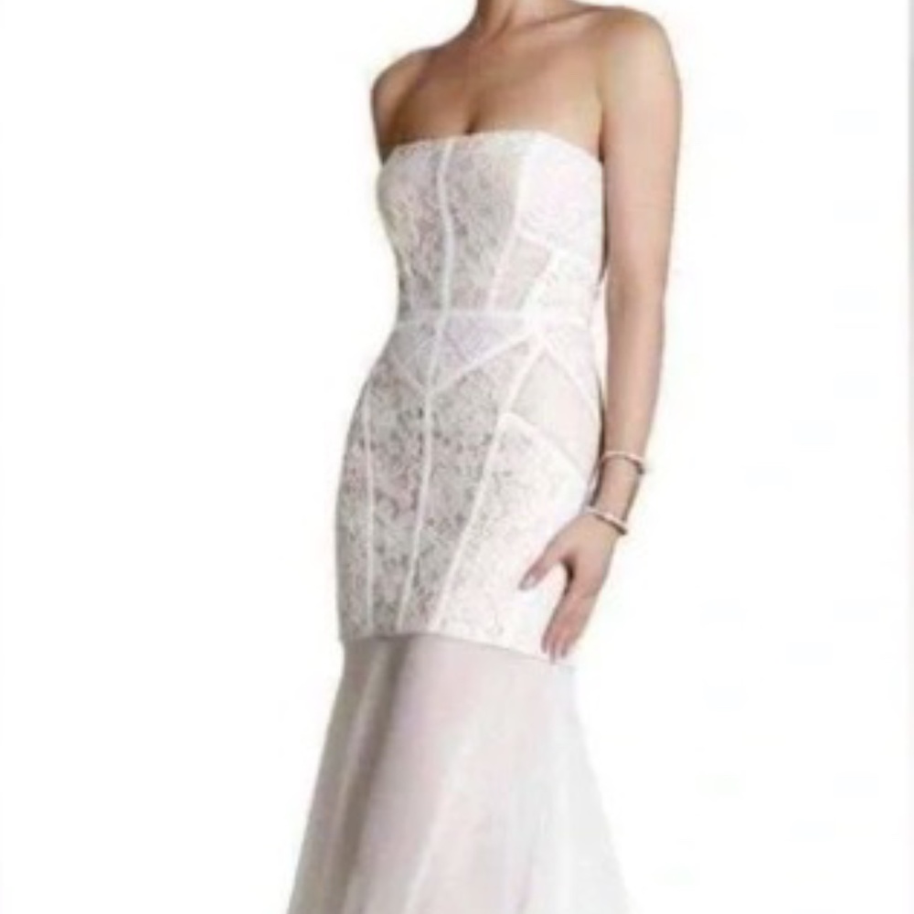 NWT 04 BCBGMAXAZRIA VIVIENNE LACE-BLOCKED Strapless Maxi Chiffon Dress White
